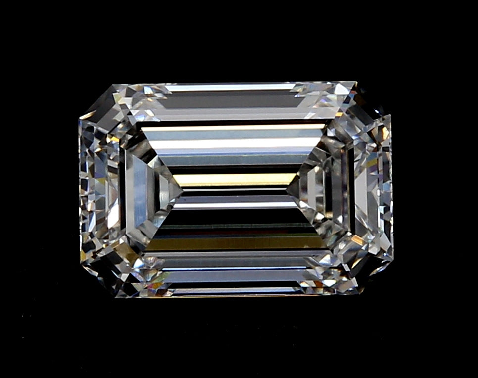 4.53 Carat Emerald Lab Diamond with  Cut Diamond in 14KT  view 1
