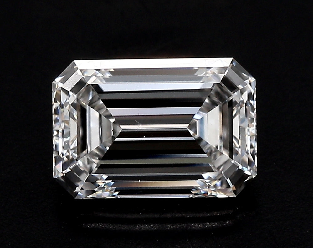1.57 Carat Emerald Lab Diamond with  Cut Diamond in 14KT  view 1
