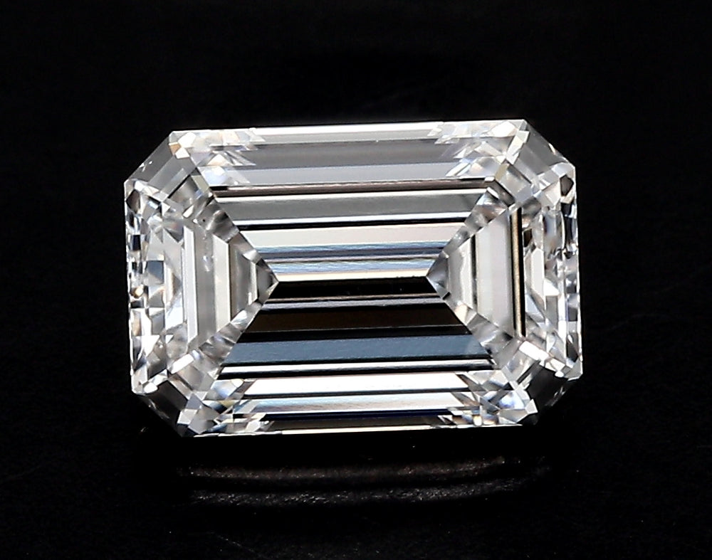 2.61 Carat Emerald Lab Diamond with  Cut Diamond in 14KT  view 1
