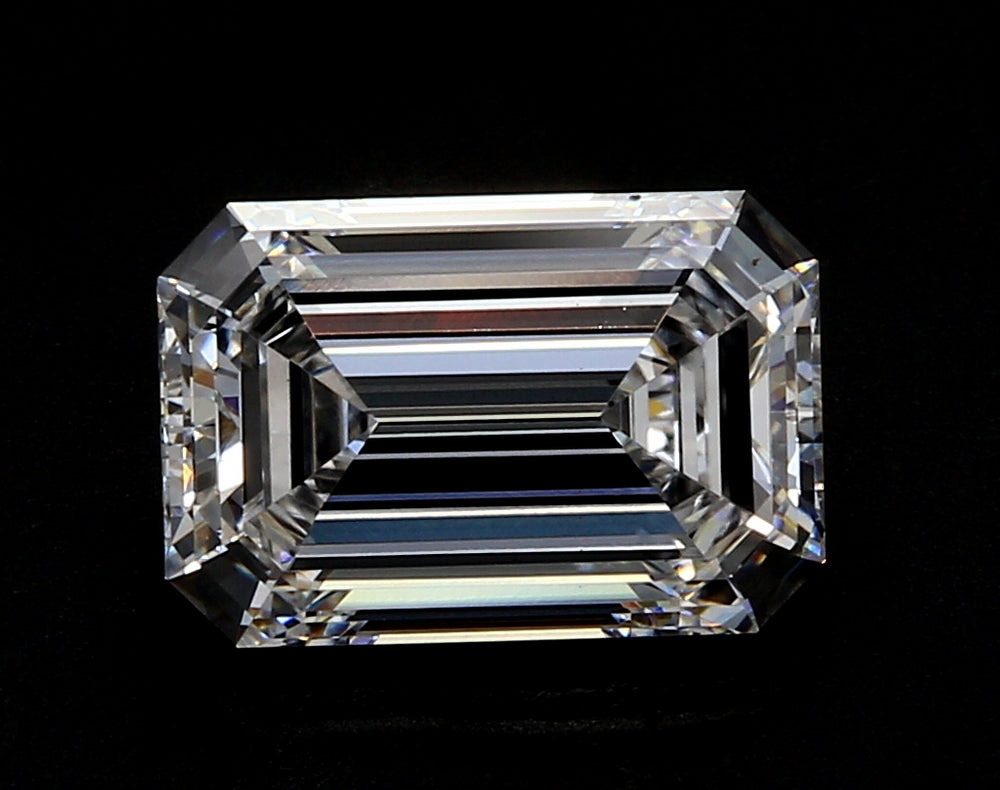5.57 Carat Emerald Lab Diamond with  Cut Diamond in 14KT  view 1
