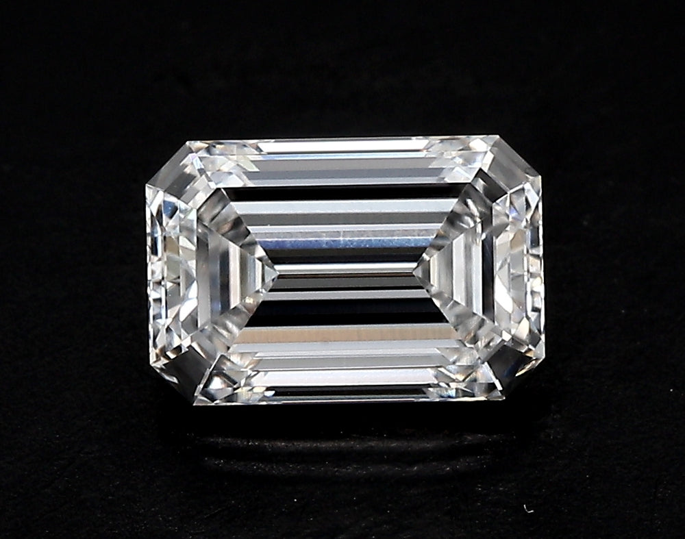 0.52 Carat Emerald Lab Diamond with  Cut Diamond in 14KT  view 1
