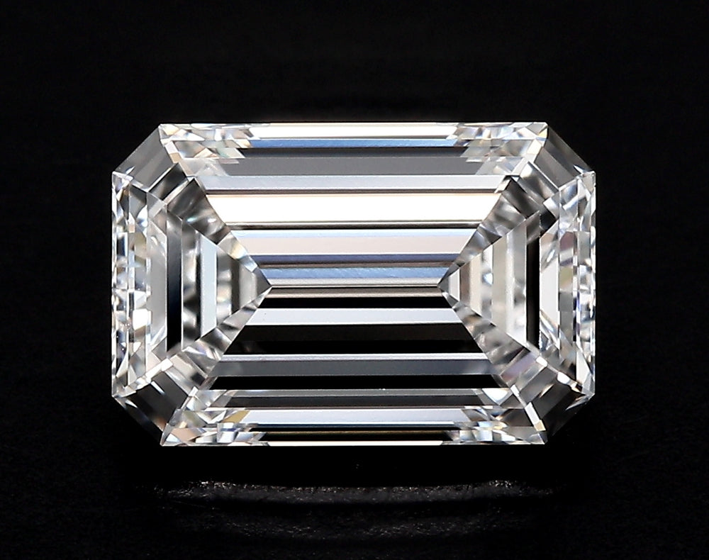 6.51 Carat Emerald Lab Diamond with  Cut Diamond in 14KT  view 1
