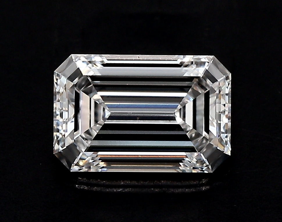 7.29 Carat Emerald Lab Diamond with  Cut Diamond in 14KT  view 1
