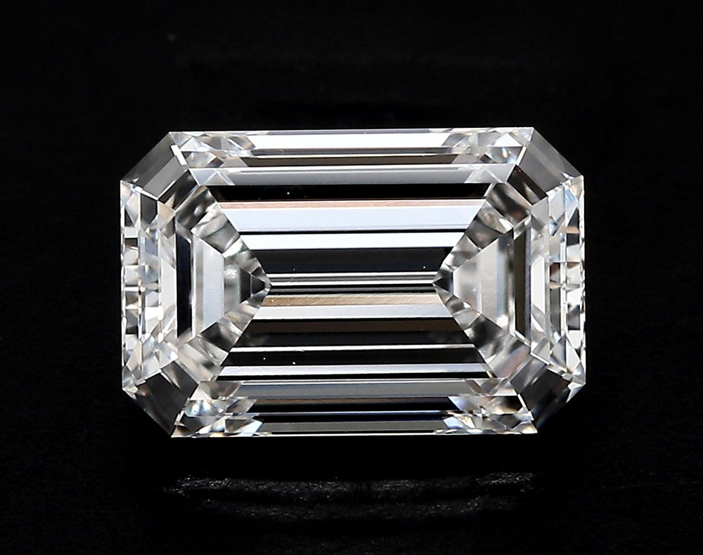 1.95 Carat Emerald Lab Diamond with  Cut Diamond in 14KT  view 1
