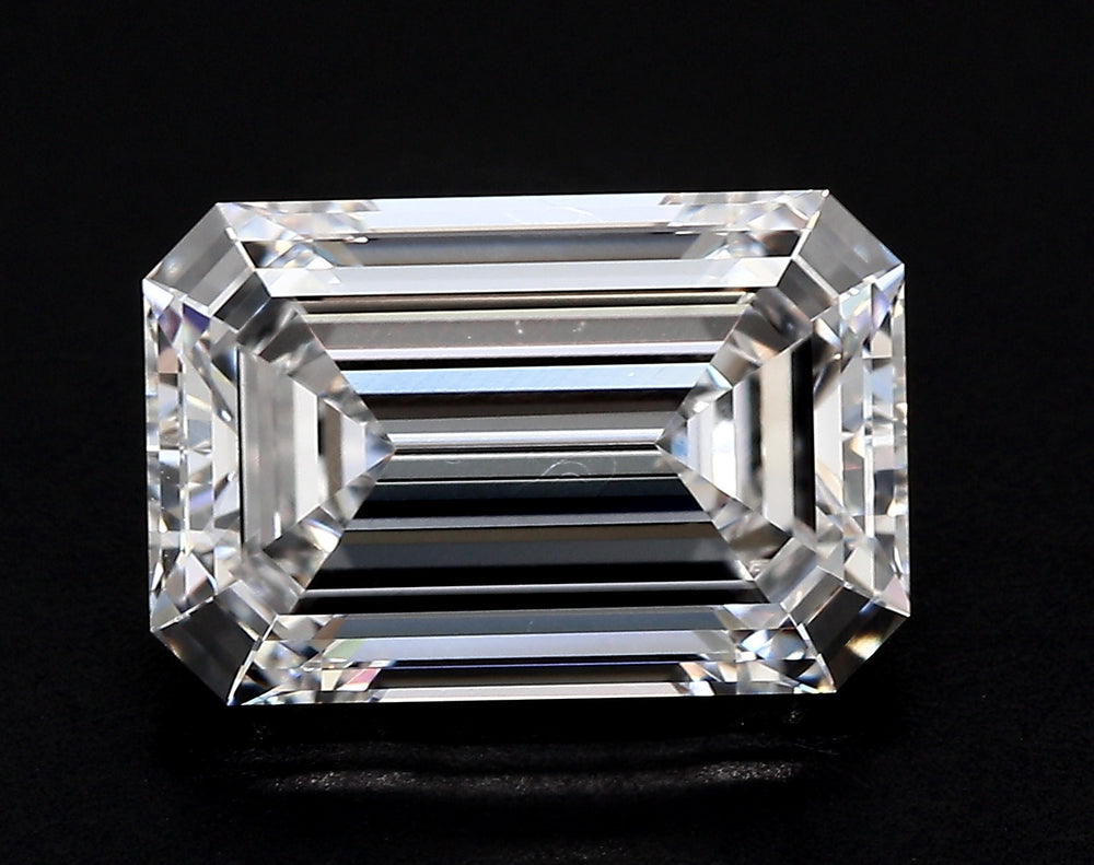 2.58 Carat Emerald Lab Diamond with  Cut Diamond in 14KT  view 1

