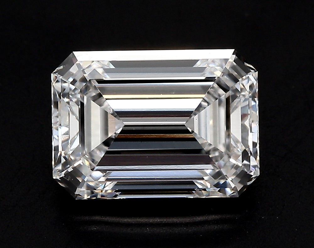1.53 Carat Emerald Lab Diamond with  Cut Diamond in 14KT  view 1
