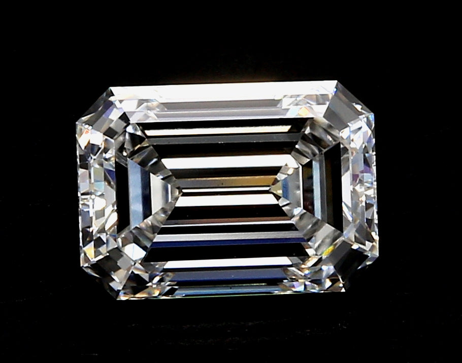 2.5 Carat Emerald Lab Diamond with  Cut Diamond in 14KT  view 1
