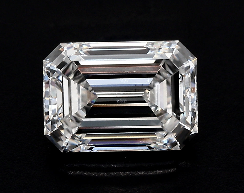 2.61 Carat Emerald Lab Diamond with  Cut Diamond in 14KT  view 1

