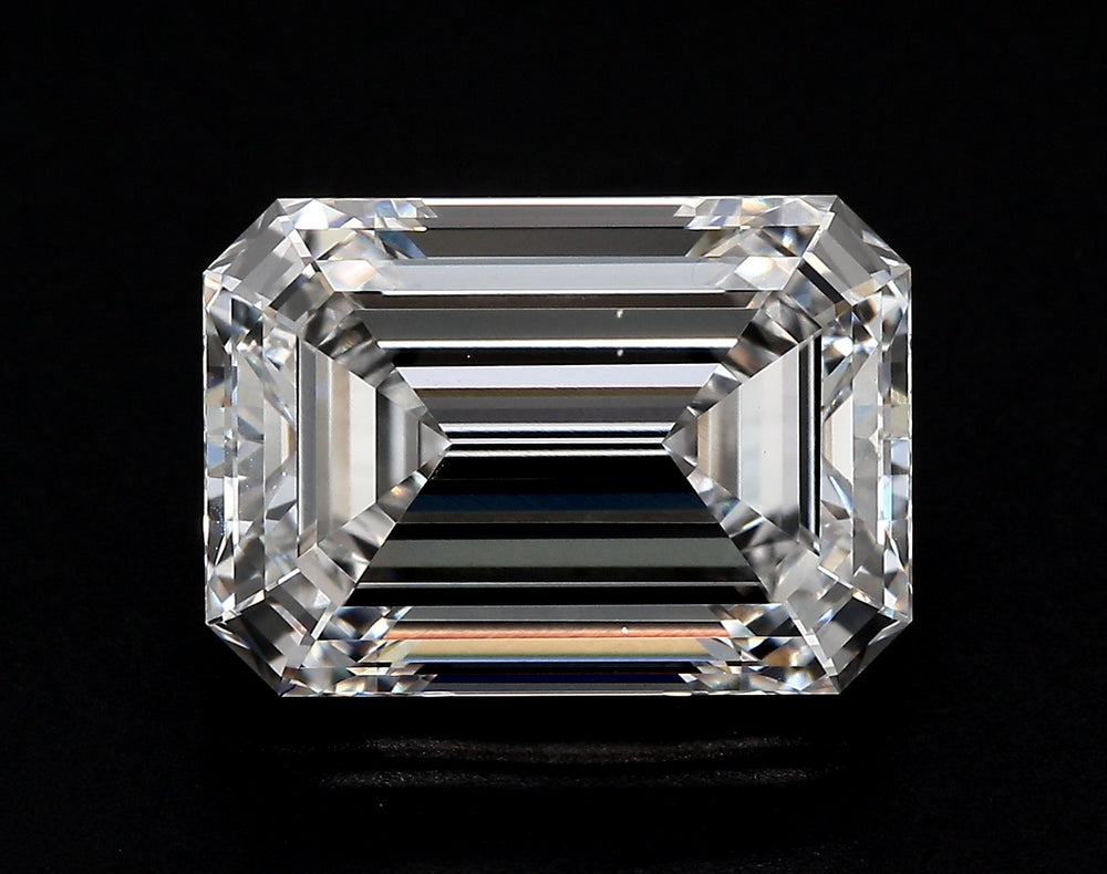2.59 Carat Emerald Lab Diamond with  Cut Diamond in 14KT  view 1
