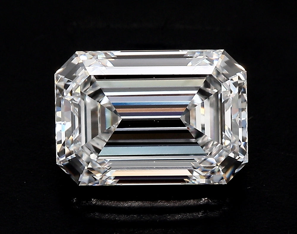 3.02 Carat Emerald Lab Diamond with  Cut Diamond in 14KT  view 1
