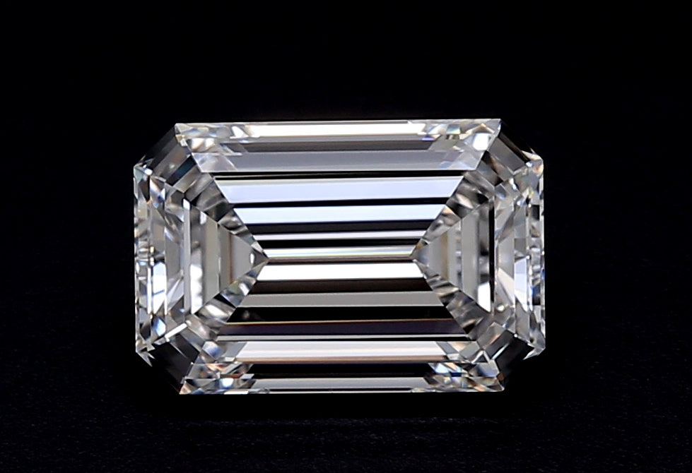 1.55 Carat Emerald Lab Diamond with  Cut Diamond in 14KT  view 1
