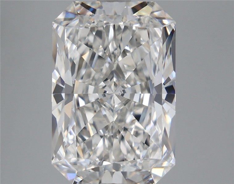 5.61 Carat Radiant Lab Diamond with  Cut Diamond in 14KT  view 1
