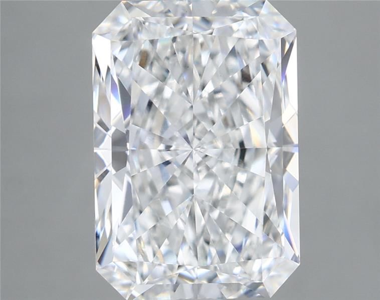 5.08 Carat Radiant Lab Diamond with  Cut Diamond in 14KT  view 1
