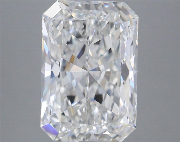 5.07 Carat Radiant Lab Diamond with  Cut Diamond in 14KT  view 1
