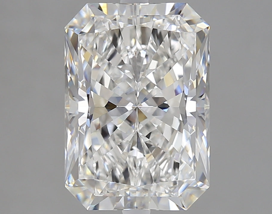 3.04 Carat Radiant Lab Diamond with  Cut Diamond in 14KT  view 1
