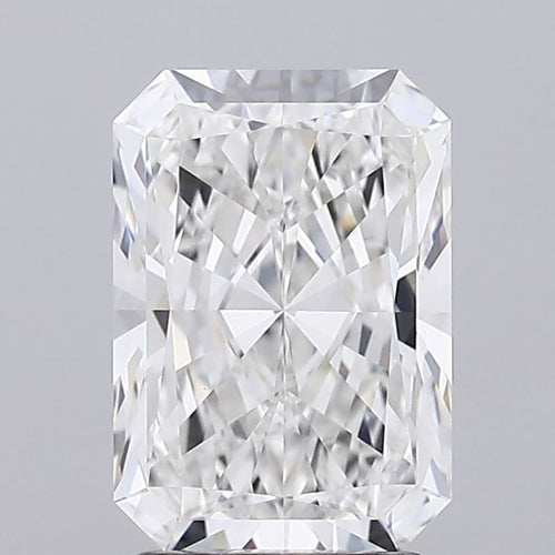 2.3 Carat Radiant Lab Diamond with  Cut Diamond in 14KT  view 1
