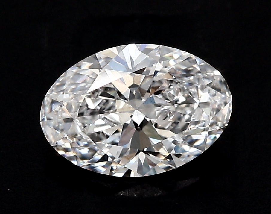 1.26 Carat Oval Lab Diamond with  Cut Diamond in 14KT  view 1
