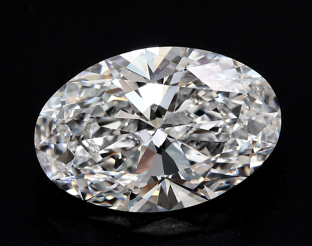 4.0 Carat Oval Lab Diamond with  Cut Diamond in 14KT  view 1
