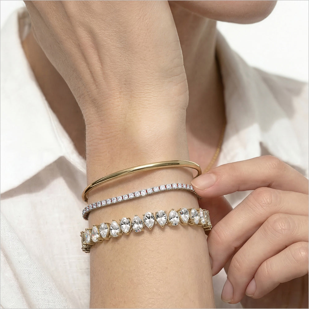 Pear Shape Diamond Tennis Bracelet with Lab Cut Diamond in 14KT Yellow Gold view 4
