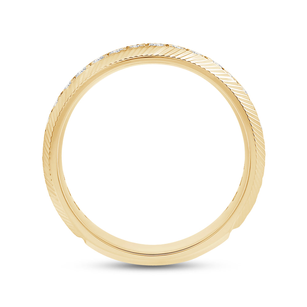 Ribbed Frame Ring with 18KT Yellow Gold / Lab / 1/2 Cut Diamond in 14KT Yellow Gold / Lab / 1/2 view 4

