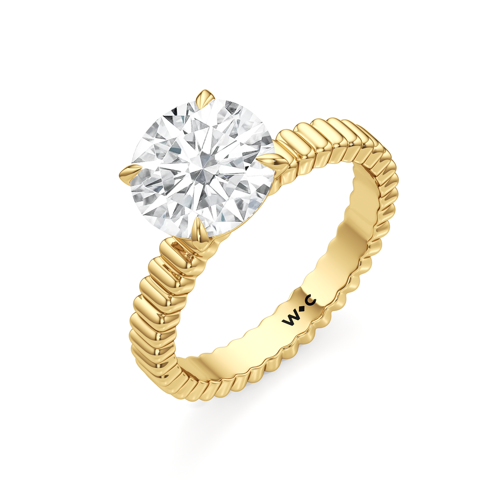 Solrae Textured Solitaire Engagement Ring with Round Cut Diamond in 14KT Yellow Gold view 3
