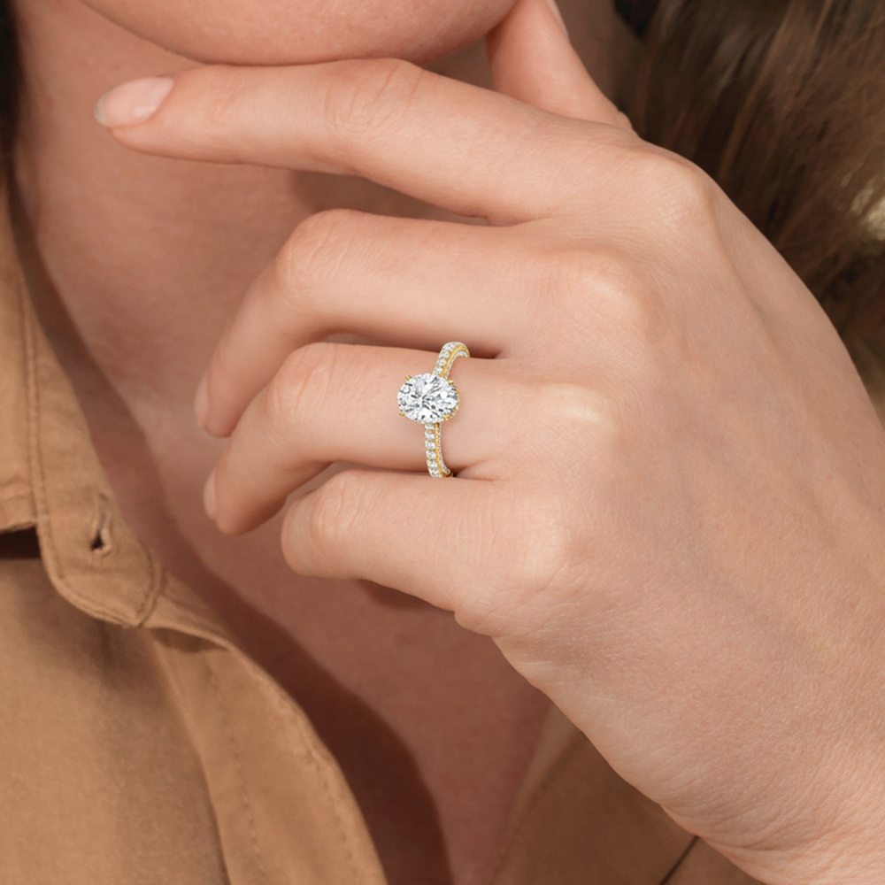 Model Wearing The Chrysler Pavé Ring view