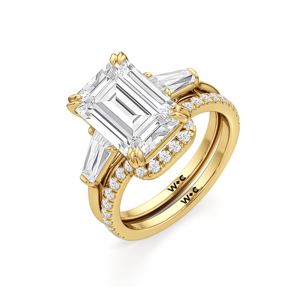 The Vivien Ring with Oval Cut Diamond in 14KT Yellow Gold view 4
