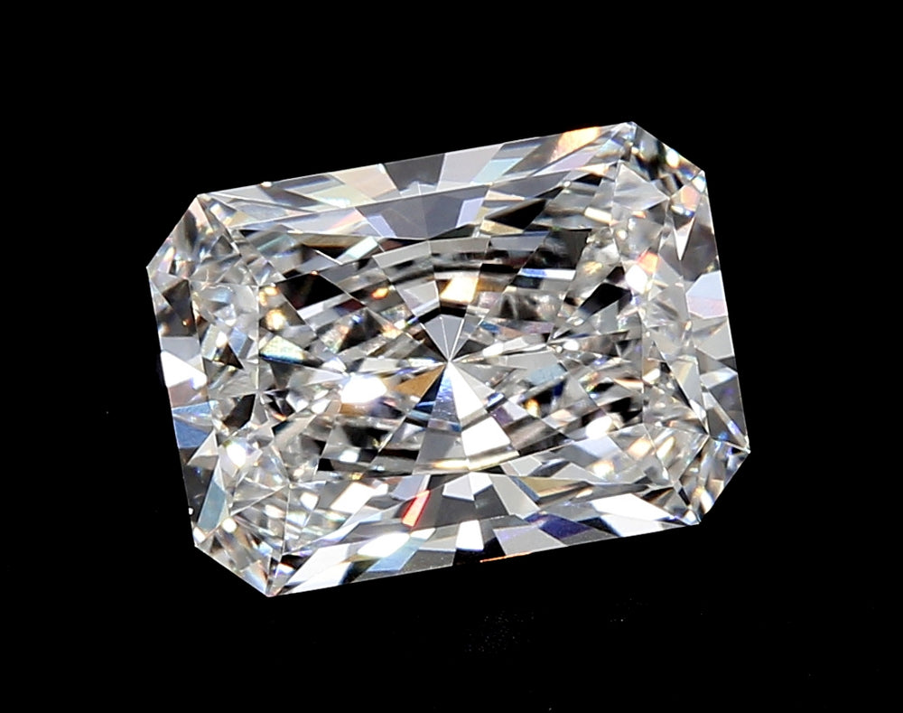 2.5 Carat Radiant Lab Diamond with  Cut Diamond in 14KT  view 1
