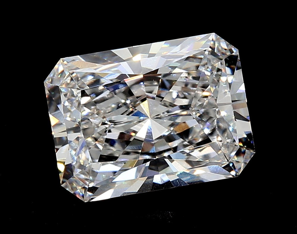 1.59 Carat Radiant Lab Diamond with  Cut Diamond in 14KT  view 1

