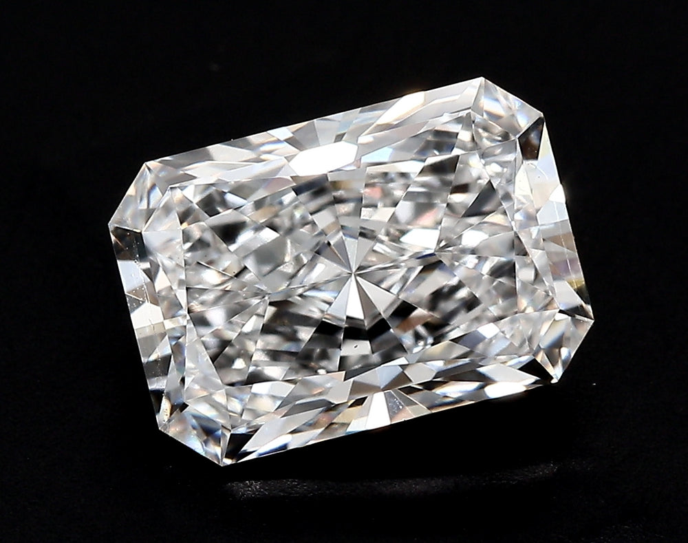 3.63 Carat Radiant Lab Diamond with  Cut Diamond in 14KT  view 1
