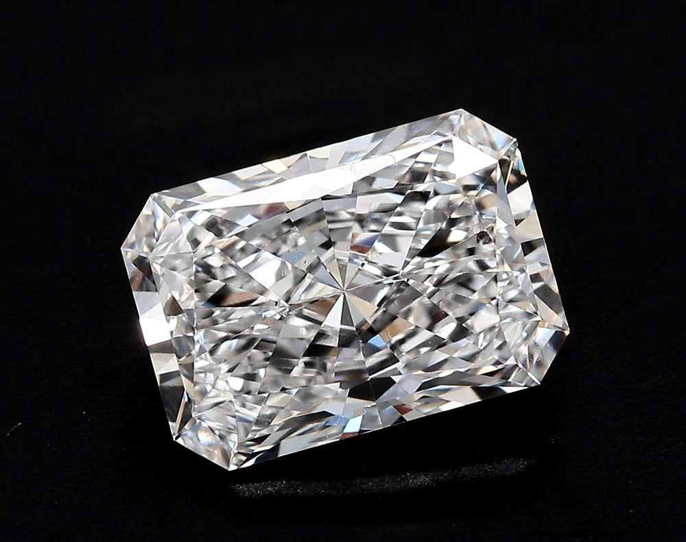 3.06 Carat Radiant Lab Diamond with  Cut Diamond in 14KT  view 1
