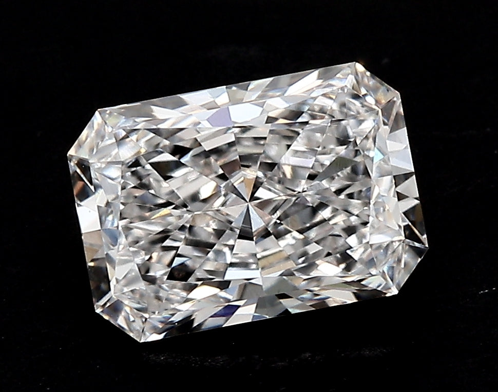 6.03 Carat Radiant Lab Diamond with  Cut Diamond in 14KT  view 1
