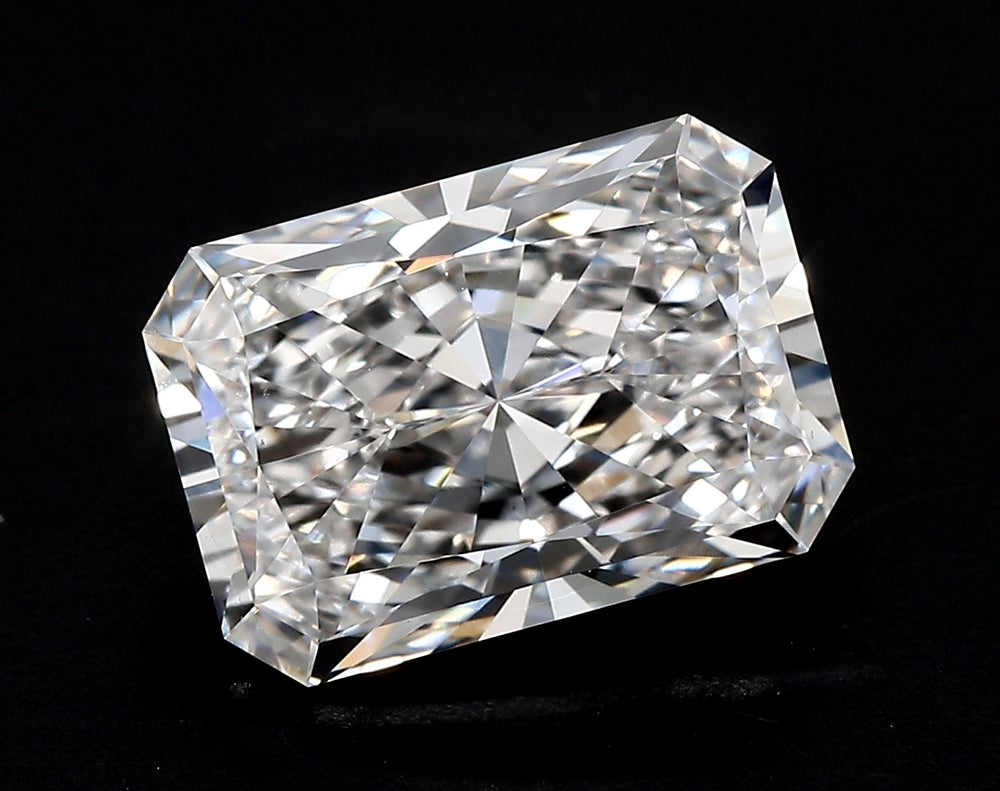 3.51 Carat Radiant Lab Diamond with  Cut Diamond in 14KT  view 1
