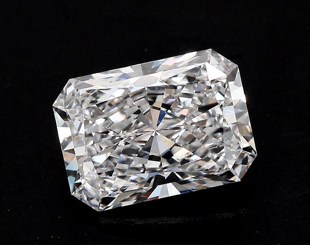 4.55 Carat Radiant Lab Diamond with  Cut Diamond in 14KT  view 1
