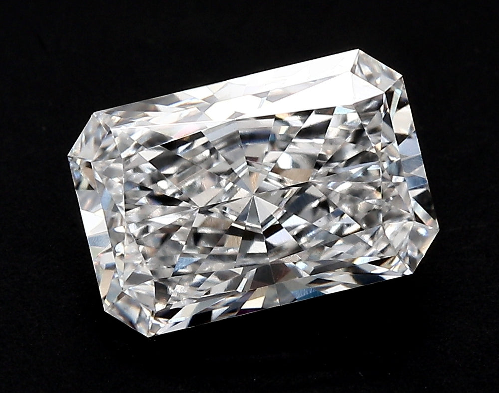 1.61 Carat Radiant Lab Diamond with  Cut Diamond in 14KT  view 1
