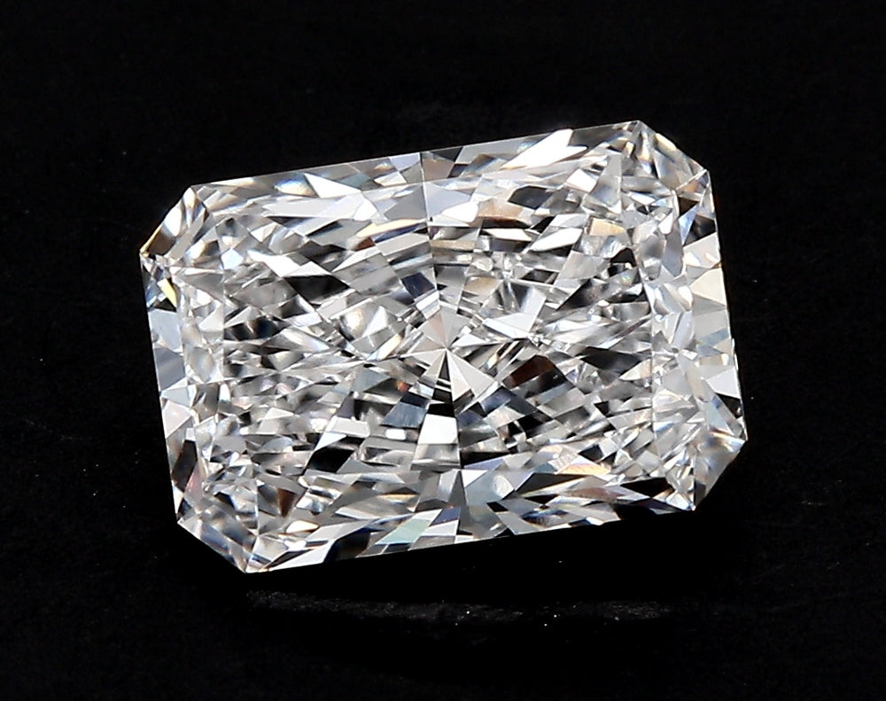 3.85 Carat Radiant Lab Diamond with  Cut Diamond in 14KT  view 1
