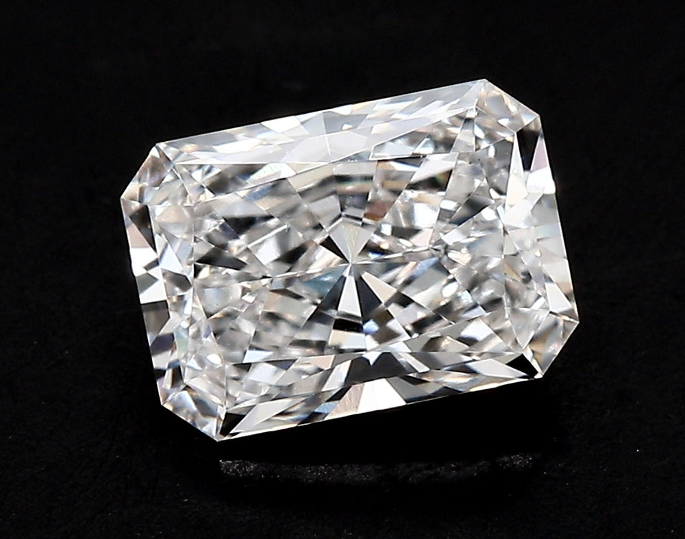 1.28 Carat Radiant Lab Diamond with  Cut Diamond in 14KT  view 1
