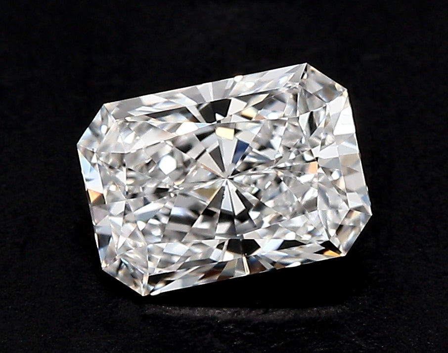 2.5 Carat Radiant Lab Diamond with  Cut Diamond in 14KT  view 1
