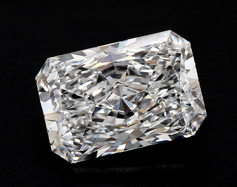 3.55 Carat Radiant Lab Diamond with  Cut Diamond in 14KT  view 1
