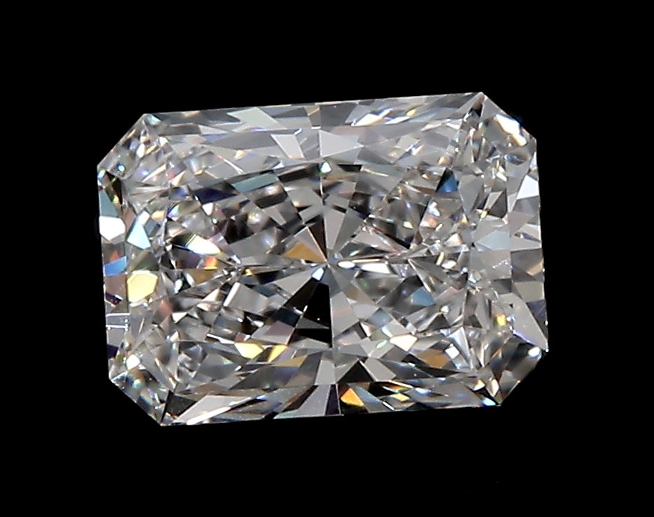 3.94 Carat Radiant Lab Diamond with  Cut Diamond in 14KT  view 1
