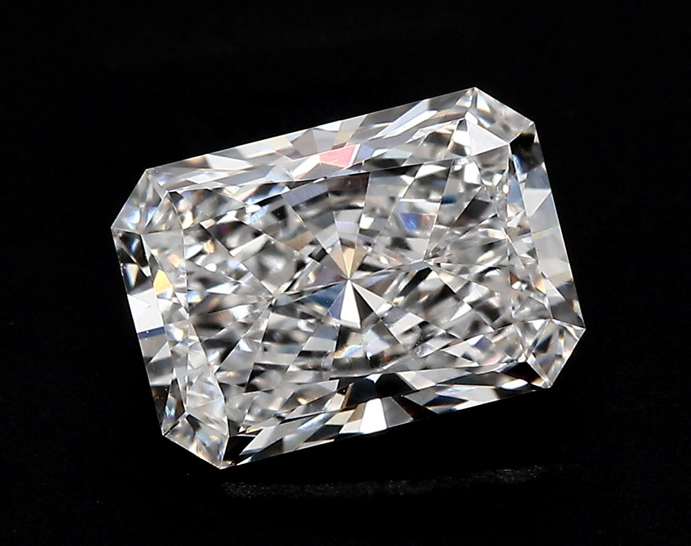 5.01 Carat Radiant Lab Diamond with  Cut Diamond in 14KT  view 1
