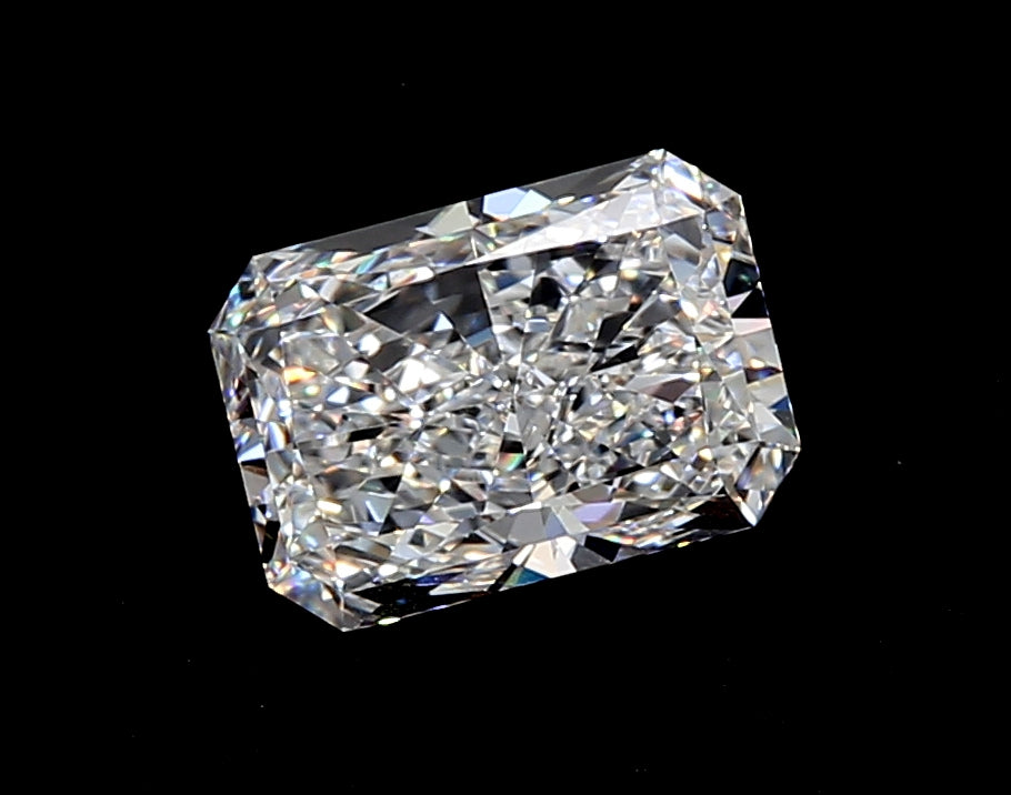 3.15 Carat Radiant Lab Diamond with  Cut Diamond in 14KT  view 1
