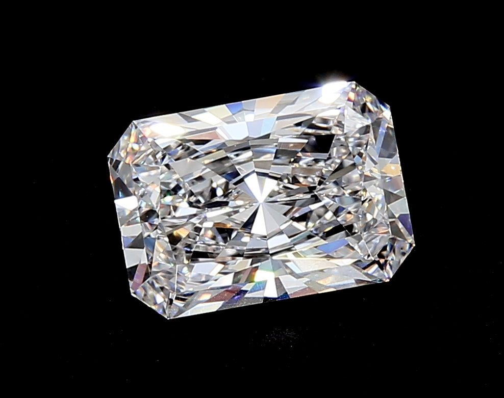 4.17 Carat Radiant Lab Diamond with  Cut Diamond in 14KT  view 1
