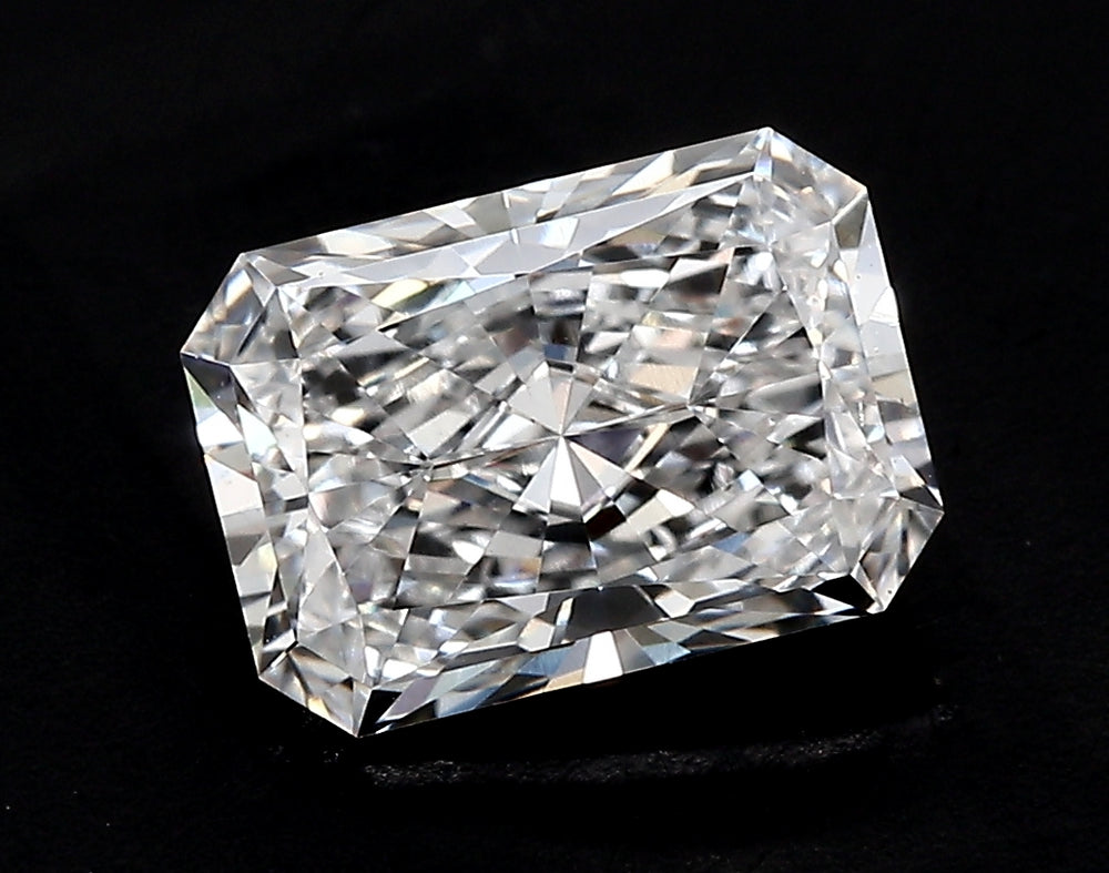 2.13 Carat Radiant Lab Diamond with  Cut Diamond in 14KT  view 1
