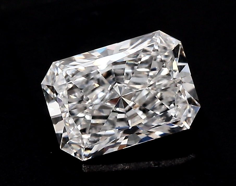 3.01 Carat Radiant Lab Diamond with  Cut Diamond in 14KT  view 1
