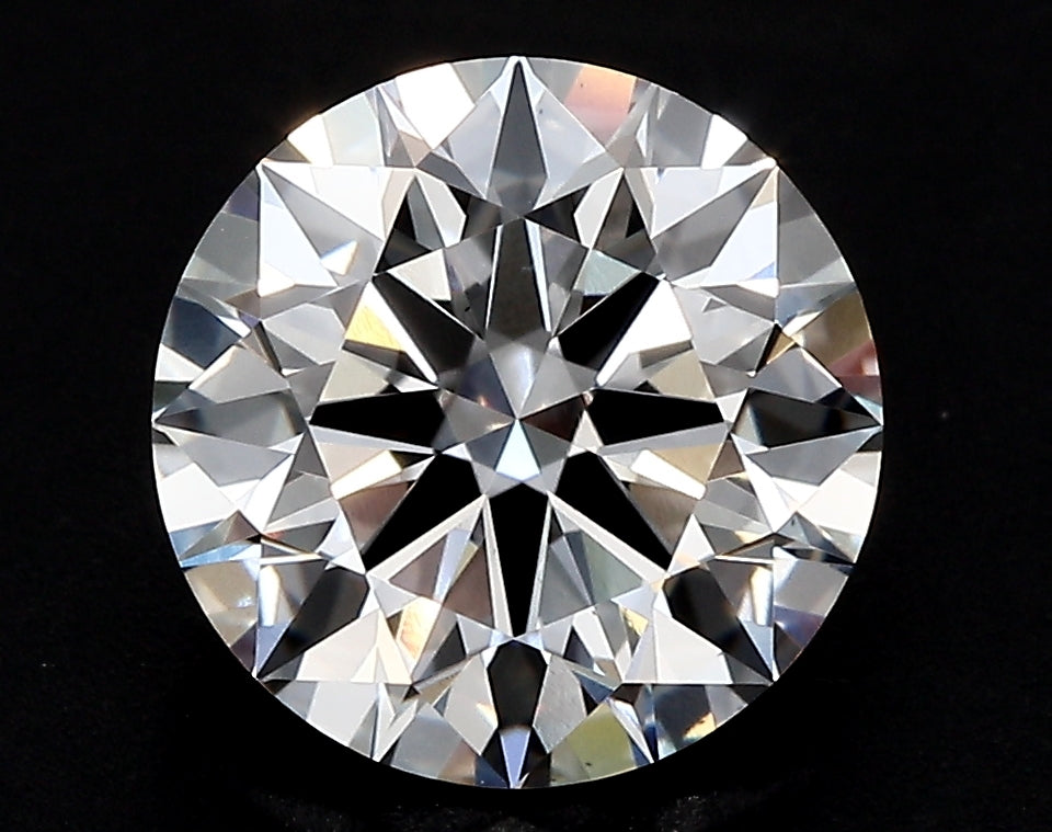 5.55 Carat Round Lab Diamond with  Cut Diamond in 14KT  view 1
