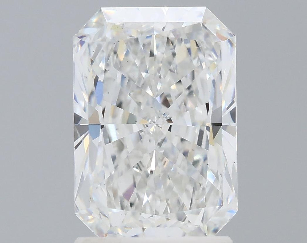 2.0 Carat Radiant Lab Diamond with  Cut Diamond in 14KT  view 1
