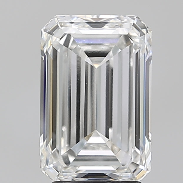 3.0 Carat Emerald Lab Diamond with  Cut Diamond in 14KT  view 1
