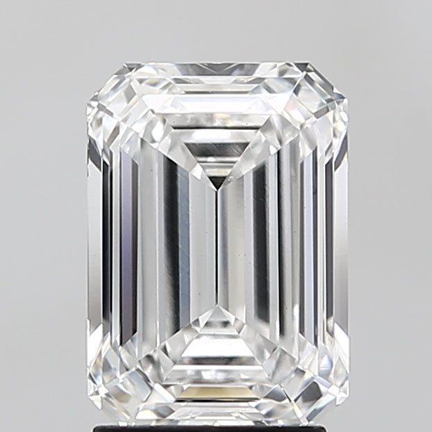 2.59 Carat Emerald Lab Diamond with  Cut Diamond in 14KT  view 1
