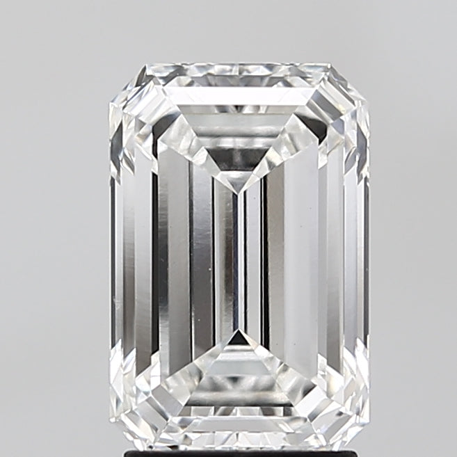 2.77 Carat Emerald Lab Diamond with  Cut Diamond in 14KT  view 1
